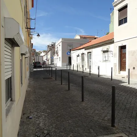 Belem Sunny Apt Lisbon